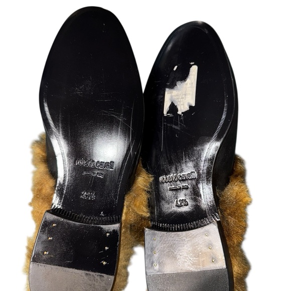 Men’s Roberto Cavalli leather & faux fur loafers with gold-tone logo US 12 main image 4